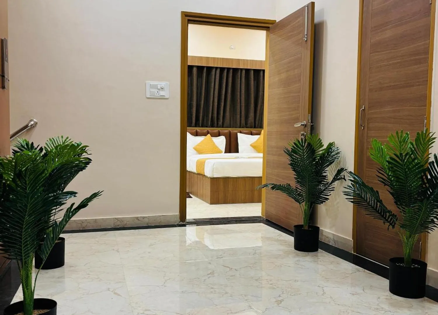 Hotel Hello Banaras Waranasi